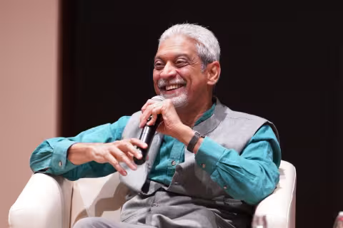  Vikram_talk_3.jpg